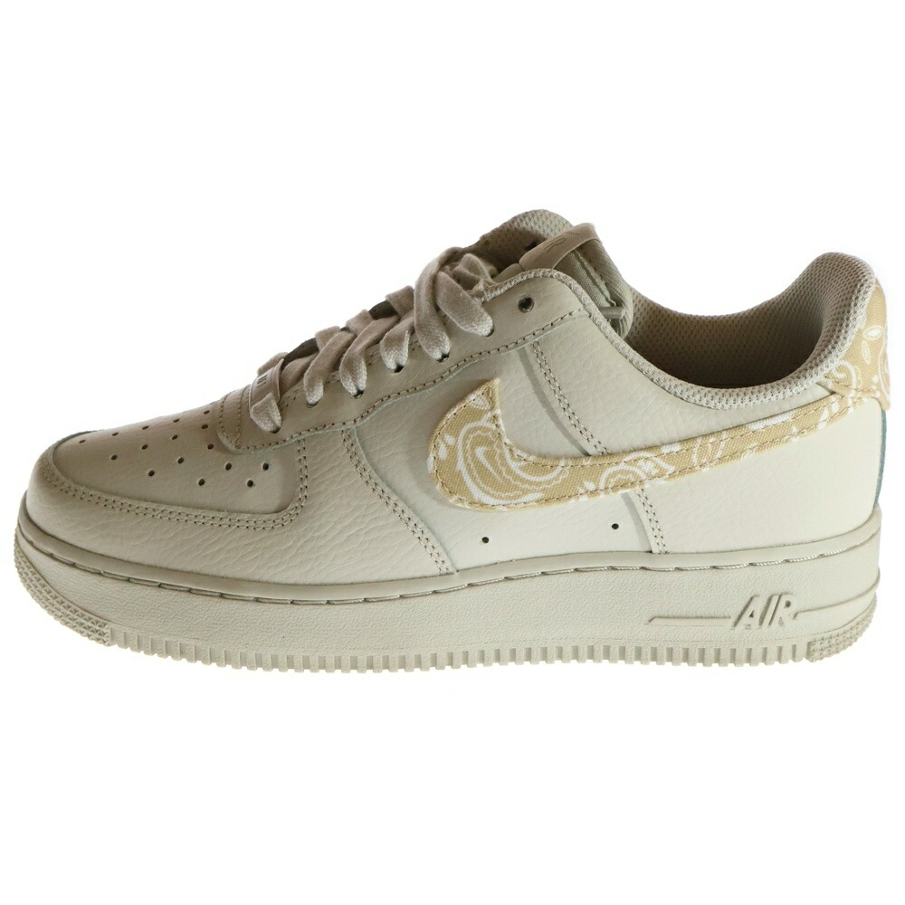 NIKE ナイキ AIR FORCE エアフォース　ESS ベージュ23 新品 23 5cm エアフォース1エッセンシャル ESS ホワイト
