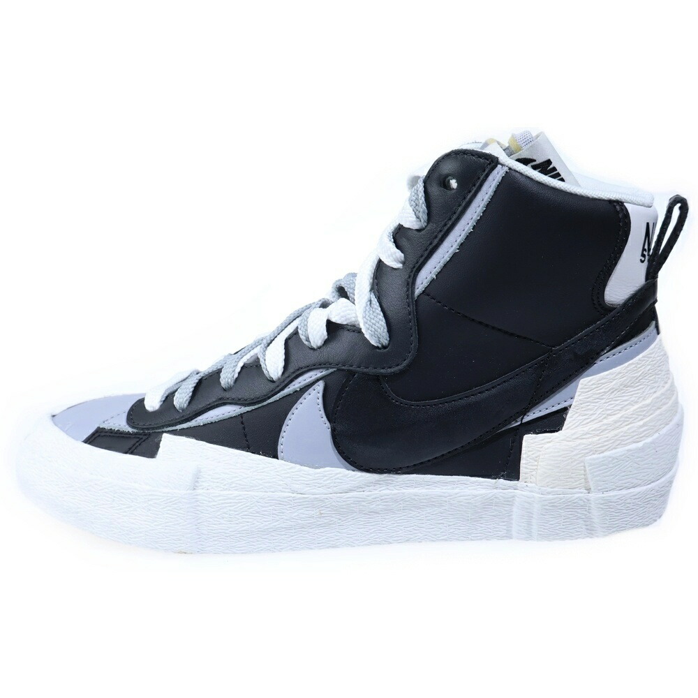 NIKE(ナイキ) 大きさ:28.5珊 ×SACAI BLAZER MID BV0072-002 サカイ スポーツジャケット ミッドカットスニーカー US10.5/28.5珊 黒いこと/白いこと【新古品/中古】【度合いS】【色つや黒いこと】【オンライン押さえる商いもの】