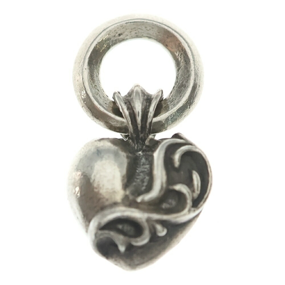 CHROME HEARTS(クロムハーツ) HEART CHARM ハート型惹きつける シャンデリヤいの一番 しろがね色 BCA277【中古】【座標軸B】【色合いしろがね色】【取りまわしバス発着場OneStyle新宿店】