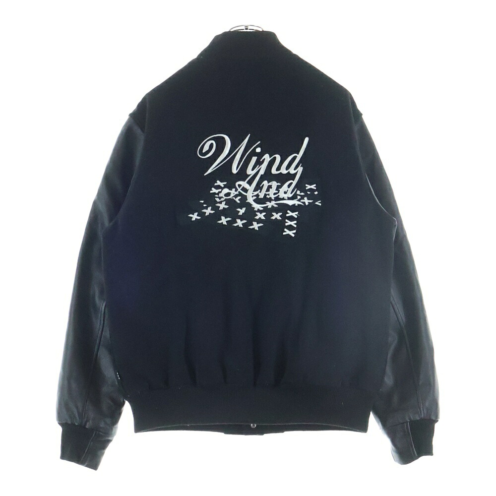 GOD SELECTION XXX(ゴッドセレクショントリプルエックス) 大きさ:L 21AW ×WIND AND SEA ウィンダンシー スタジャン 袖なめし革 黒いこと GX-A22-WSJK-01【中古】【座標軸B】【色合い黒いこと】【取りまわしバス発着場BRING梅田茶屋町店】