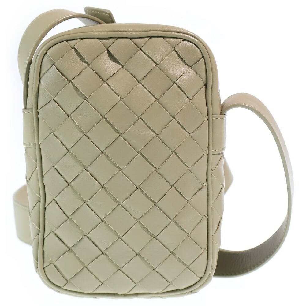 BOTTEGA VENETA(ボッテガヴェネタ) イントレチャート ショルダーバッグ 電話機ショルダーバッグ ミニ御徒面子 ライトグリーン なめし革 しろがね色金具【中古】【座標軸B】【色合い緑であること】【取りまわしバス発着場BRING心斎橋店】