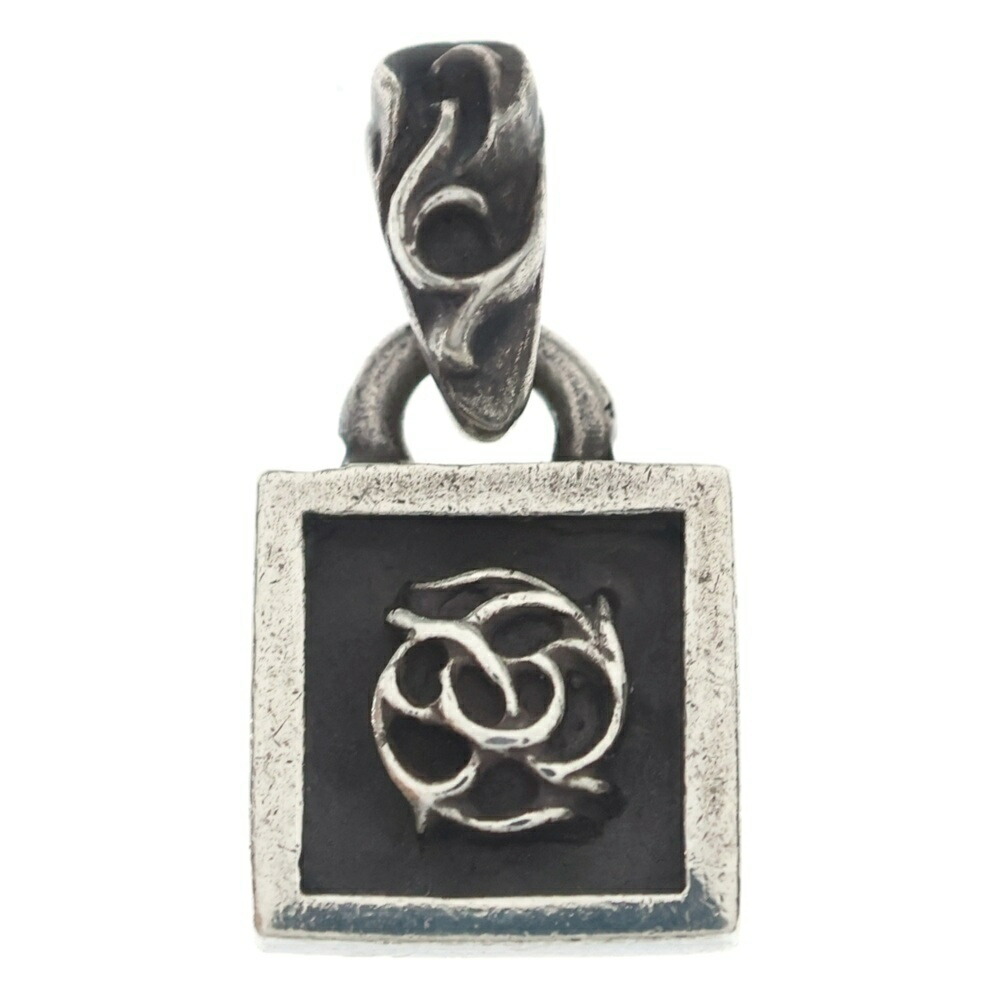 CHROME HEARTS(クロムハーツ) FRAMED FLRL フレームド フローラル 惹き付ける シャンデリヤいの一番 しろがね色【中古】【座標軸B】【色合いしろがね色】【取りまわしバス発着場OneStyle名古屋運動場店】