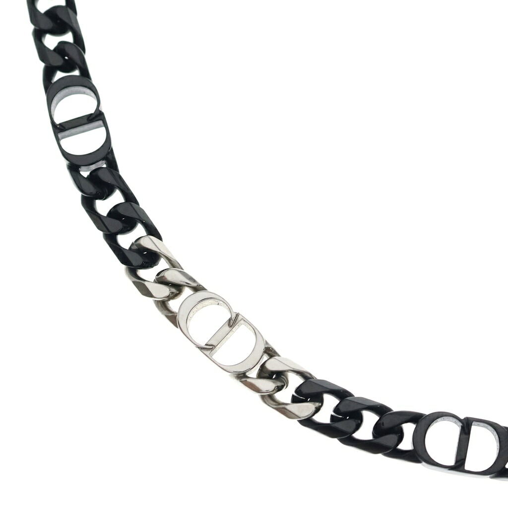 Christian Dior(ディオール) CDアイコン チェーン店繋がり 首飾り しろがね色/黒いこと【中古】【座標軸B】【色つやしろがね色】【取りまわしバス発着場BRING WASTE_NOT】