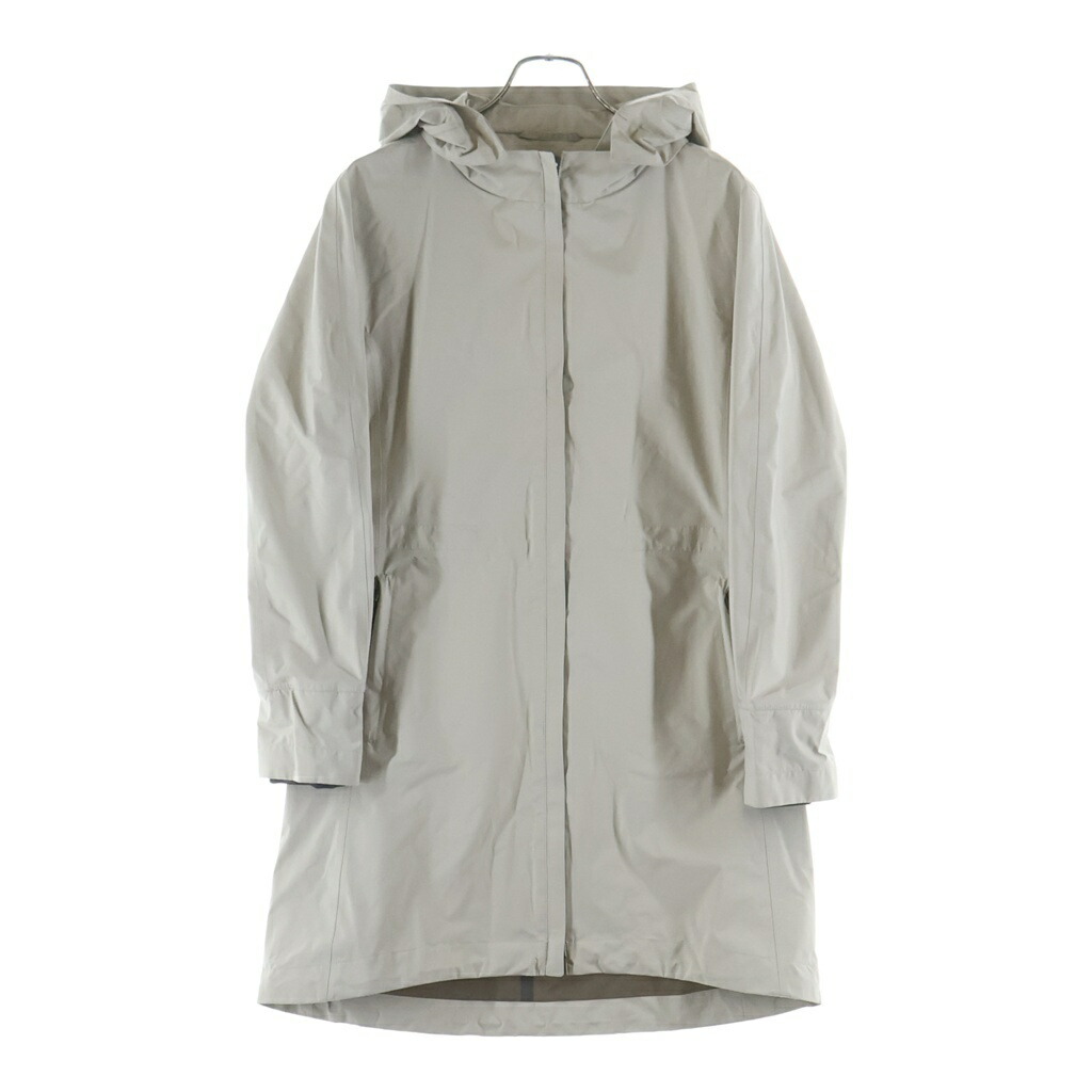HERNO(地獄ノ) 大きさ:42 ラミナー 雨合羽 上衣 ゴアテックス ベージュ #42【新古品/中古】【座標軸N】【色つやベージュ】【オンライン押さえる商いもの】