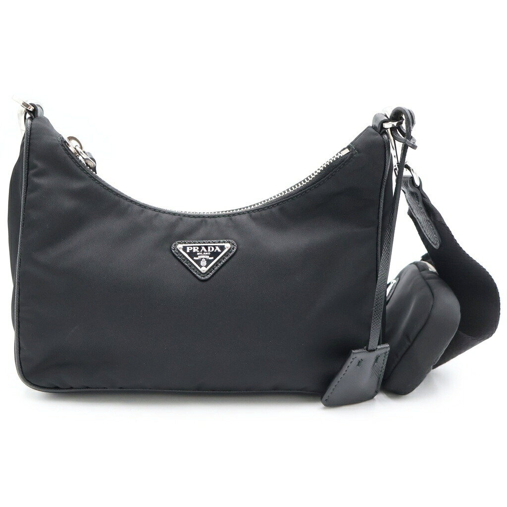 PRADA(プラダ) Re-Edition 2005 Re-Nylon リエディション リナイロン ショルダーバッグ 黒いこと 1BH204 しろがね色金具【中古】【度合いB】【色つや黒いこと】【取りまわしバス発着場BRING梅田茶屋町店】