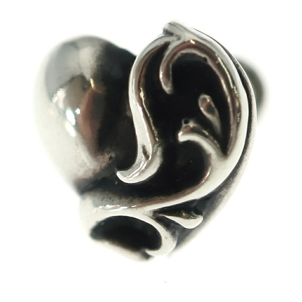 CHROME HEARTS(クロムハーツ) STUD HEART ハート形 スタッドピアス しろがね色 BCA112【中古】【座標軸B】【色合いしろがね色】【取りまわしバス発着場BRING京都河原町店】