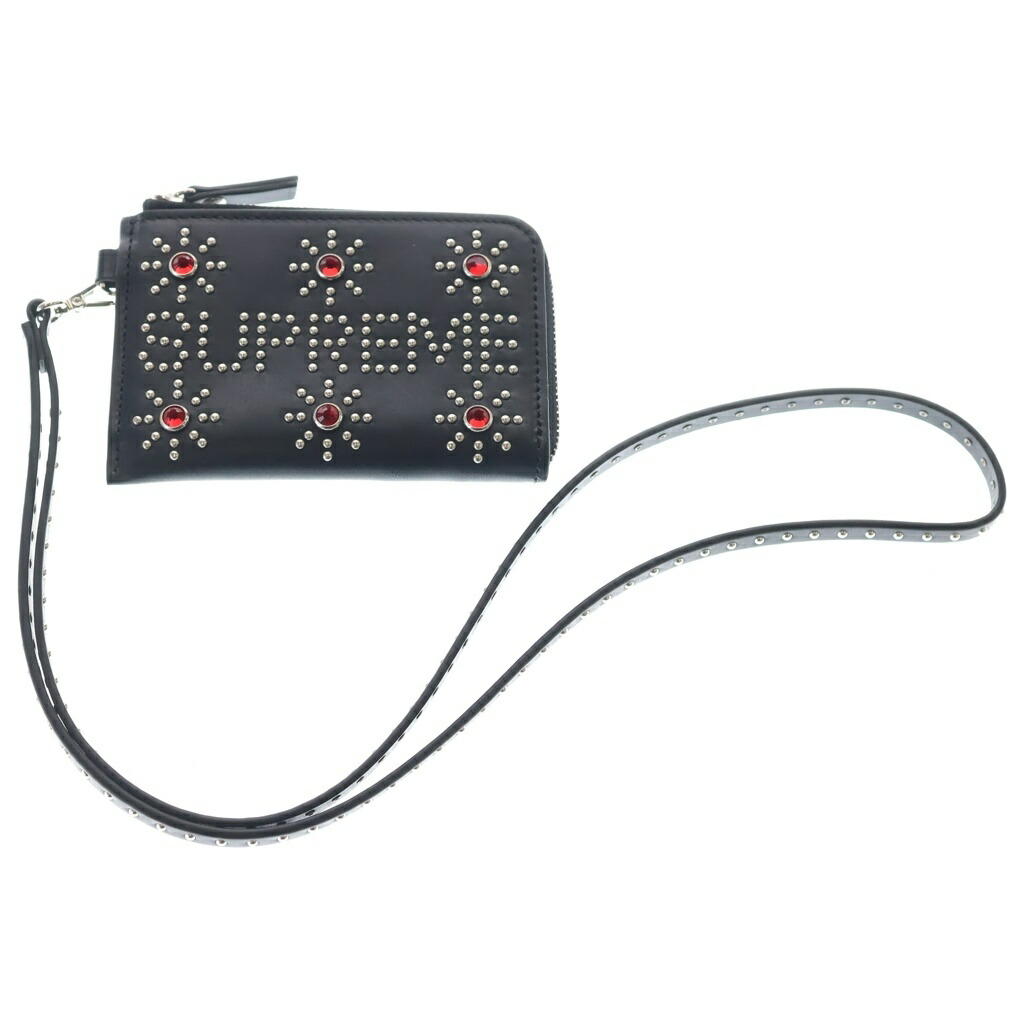 SUPREME(シュプリーム) 23SS ×HTC Hollywood Trading Company Studded Wallet スタッズレザー パウダーコンパクト ショルダーウォレット 金入れ 黒いこと【新古品/中古】【度合いS】【色つや黒いこと】【取りまわしバス発着場渋谷】