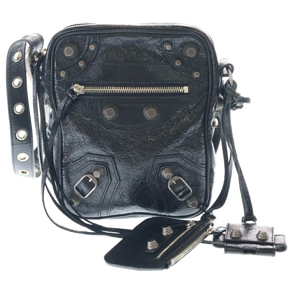 BALENCIAGA(バレンシアガ) ルカ行き先 ショルダーバッグ ミニ御徒面子 黒いこと なめし革 719065 しろがね色金具【中古】【座標軸B】【色つや黒いこと】【取りまわしバス発着場BRING渋谷ANNEX店】