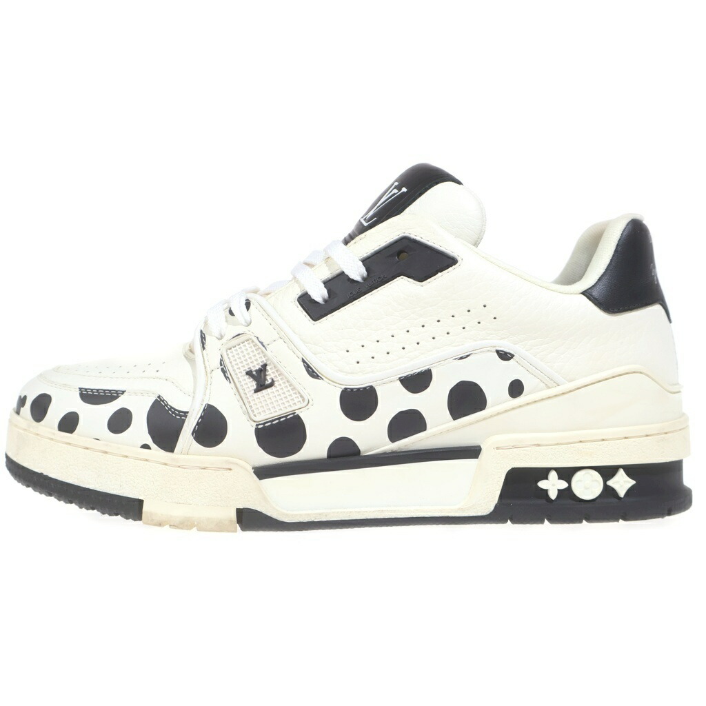 LOUIS VUITTON(ルイヴィトン) 大いさ:5 1/2 23SS ×yayoi kusama 草間彌生 LV調教師 伝達ルート スニーカー黒いこと/白いこと 1AB99K【中古】【座標軸B】【色合い黒いこと】【取りまわしバス発着場BRING心斎橋店】
