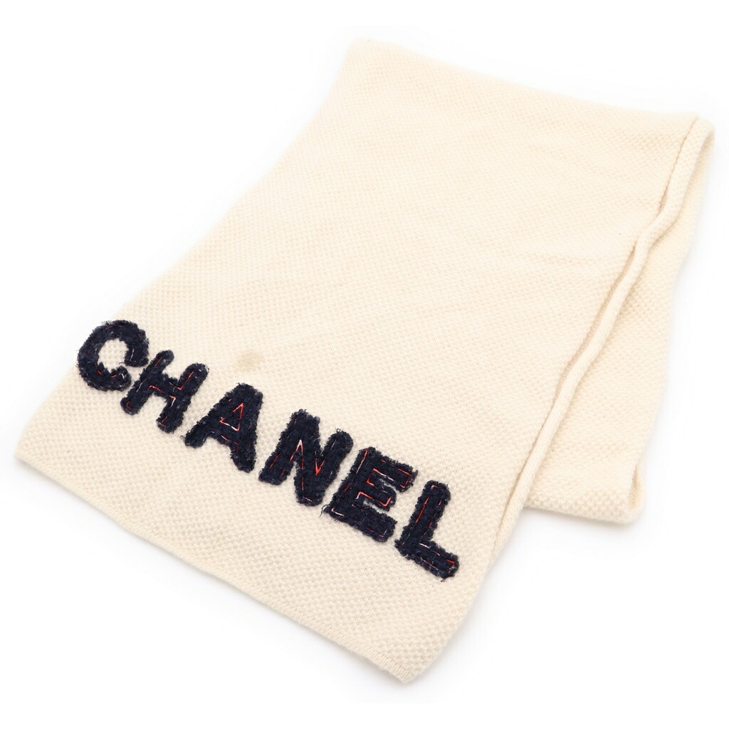 CHANEL(シャネル) ロゴタイプ えり巻き 白いこと カシミール レディース【中古】【度合いB】【色つや白いこと】【オンライン押さえる商いもの】