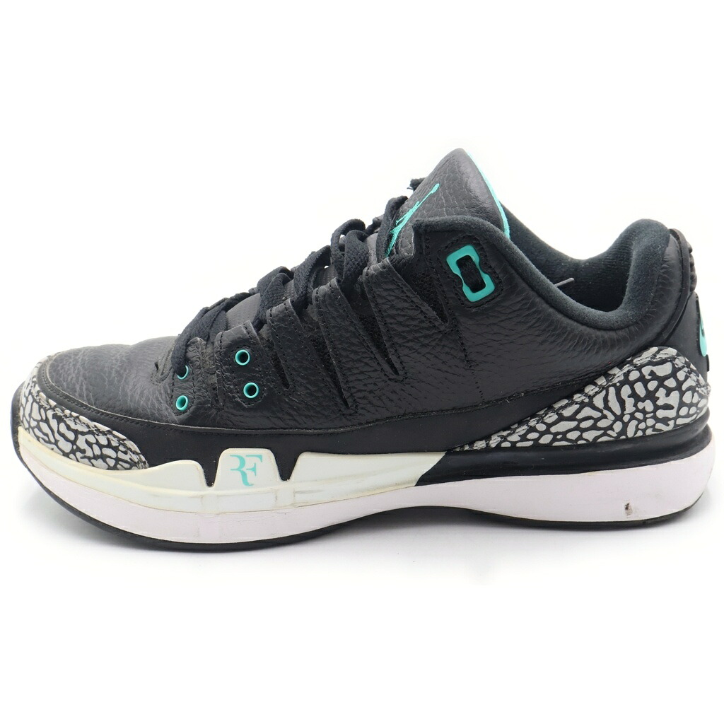 NIKE(ナイキ) 大きさ:26.0糎 ×ATMOS ZOOM VAPOR RF X AJ3 709998-031 アトモス 望遠レンズ ヴェイパー 大気圏 ジョーダン3 ローカットスニーカー 黒いこと US8/26糎【中古】【座標軸B】【色合い黒いこと】【オンライン制限事項商いもの】