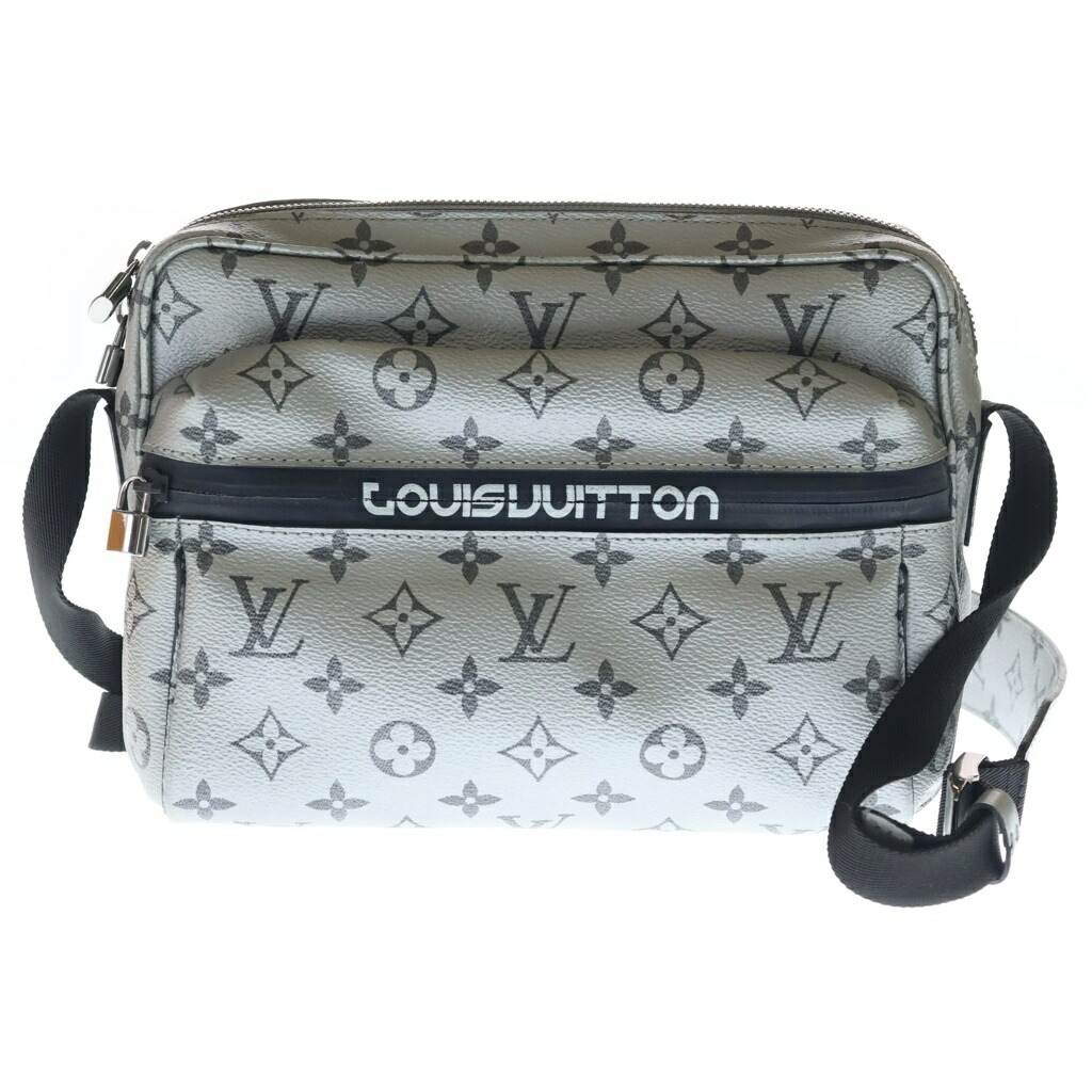 LOUIS VUITTON(ルイヴィトン) モノグラムリフレクト 伝達人PM ショルダーバッグ しろがね色 なめし革 M43859 しろがね色金具【中古】【度合いB】【色つやしろがね色】【取りまわしバス発着場BRING有楽町マルイ店】