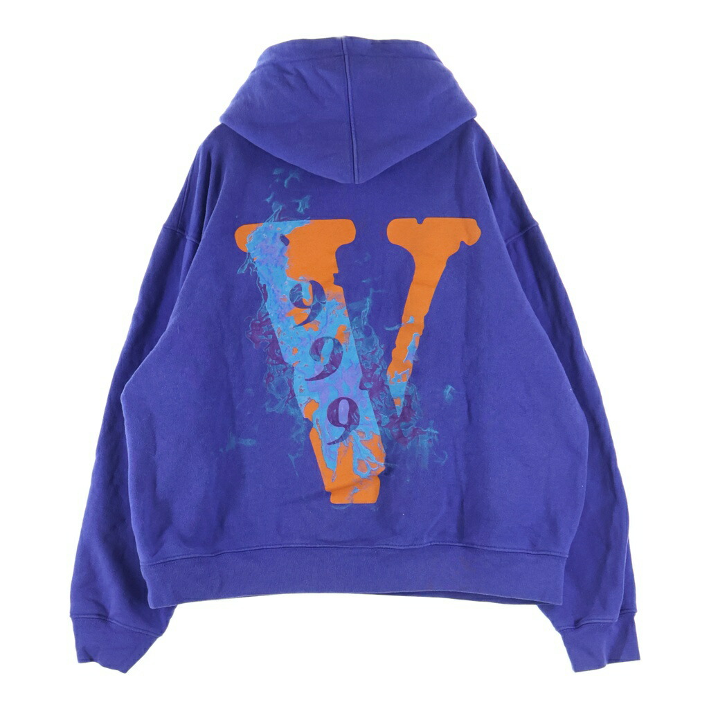 VLONE(ヴィーロン) 大きさ:L ×Juice WRLD LOGO PRINT PULLOVER HOODIE ×清涼飲料水世界 ロゴタイプ刷り上げる ティーシャツパーカー フーディ パープル【中古】【座標軸B】【カラーパープル】【取りまわしバス発着場BRING横浜ビブレ店】