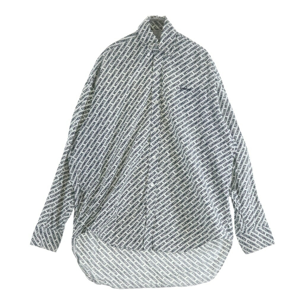 VETEMENTS(ヴェトモン) 大きさ:M 18SS Monogram Oversized BD Shirt モノグラム 厚地の外套大きさ 名取り草落ちこむ 長袖プルオーバー 黒いこと/白いこと WSS18SH2【中古】【座標軸B】【色合い黒いこと】【取りまわしバス発着場BRING札幌店】