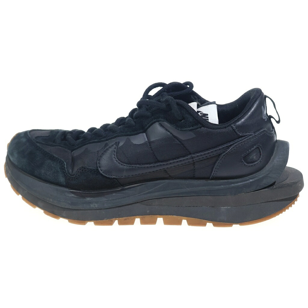 NIKE(ナイキ) サイズ:26.0cm &times;sacai VAPOR WAFFLE BLACK GUM サカイ ヴェイパーワッフル ブラックガム ローカットスニーカー US8/26cm ブラック DD1875-001【中古】【程度B】【カラーブラック】【取扱店舗BRING THRIFT CLOSET 幕張店】｜ブランド買取・販売　BRING