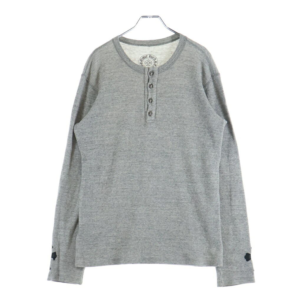 CHROME HEARTS(クロムハーツ) サイズ:S Embroidery Henry Neck ヘンリーネック BSフレアボタン 袖クロスパッチ付き長袖Tシャツ【中古】【程度B】【カラーグレー】【取扱店舗OneStyle原宿店】｜ブランド買取・販売　BRING