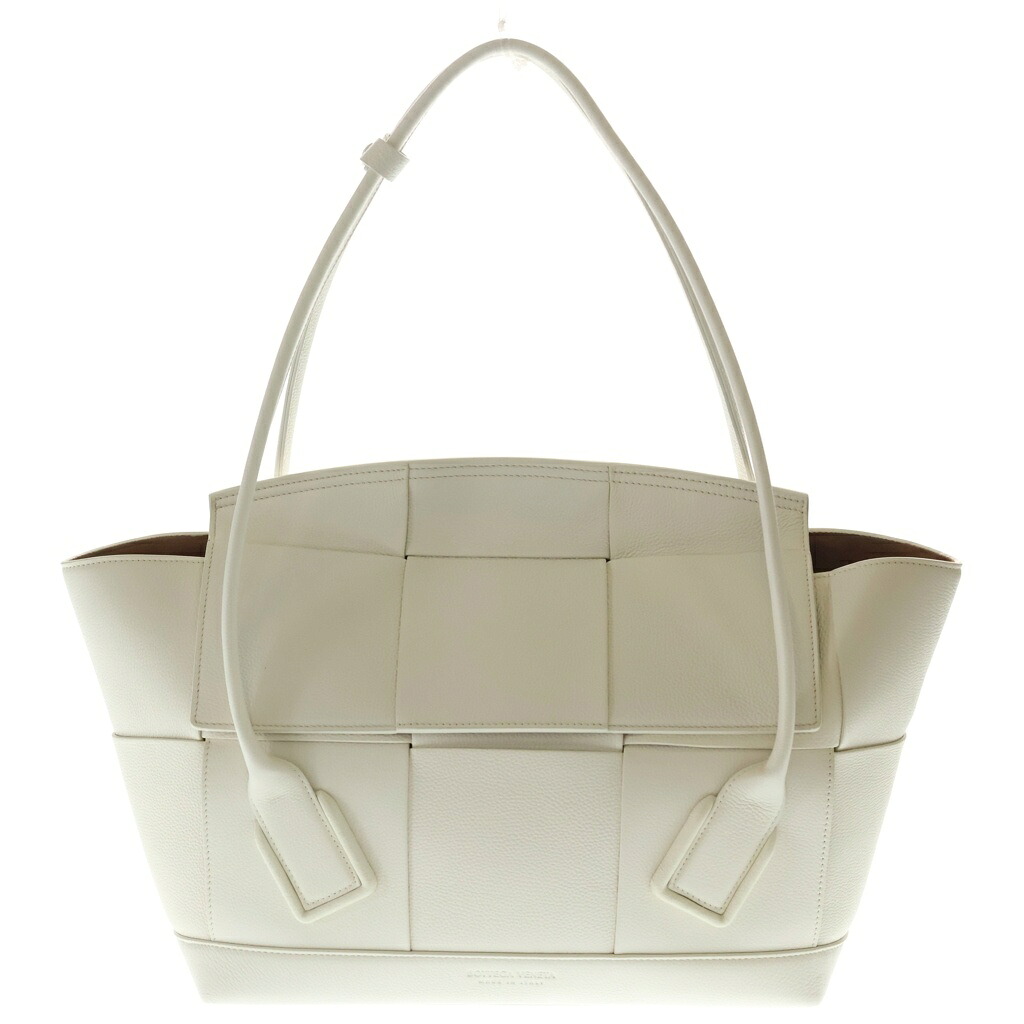 BOTTEGA VENETA(ボッテガヴェネタ) マキシイントレチャート アルコ トートバッグ ハンドバッグ ホワイト レザー【中古】【程度A】【カラーホワイト】【取扱店舗BRING福岡天神店】｜ブランド買取・販売　BRING