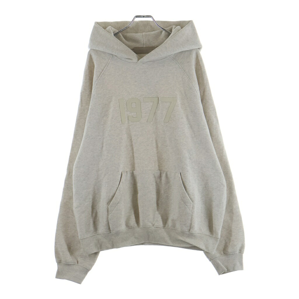 FEAR OF GOD ESSENTIALS(フィアオブゴッド エッセンシャルズ) サイズ:L HOODIE 1977 フェルトロゴ プルオーバースウェットパーカー フーディー グレー【中古】【程度A】【カラーグレー】【取扱店舗原宿】｜ブランド買取・販売　BRING