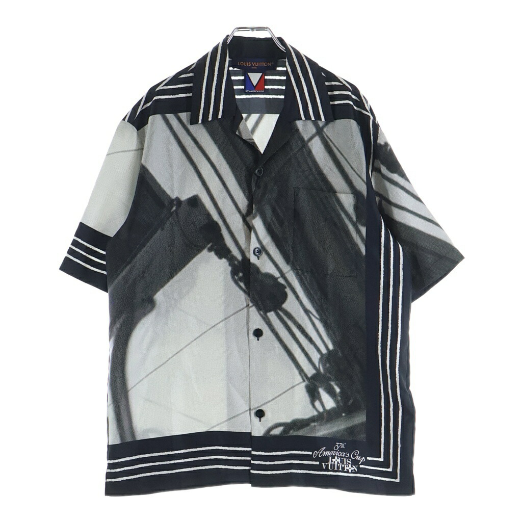LOUIS VUITTON(ルイヴィトン) サイズ:S 24AW アメリカズカップ グラフィックプリント ショーツスリーブ シルク 半袖シャツ ホワイト HRS42W【新古品/中古】【程度S】【カラーホワイト】【取扱店舗原宿】｜ブランド買取・販売　BRING