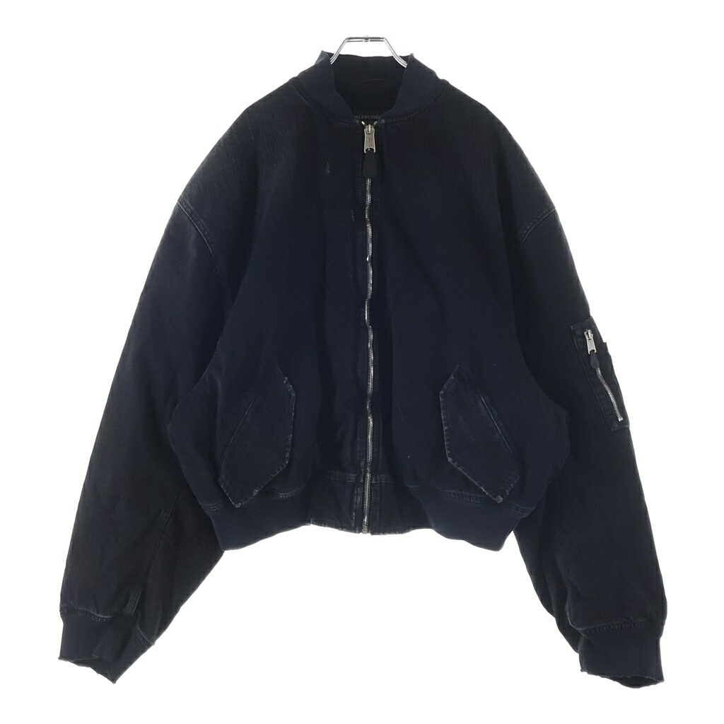 BALENCIAGA(バレンシアガ) サイズ:XL STANDARD BOMBER ダメージ加工デニムボンバージャケット 850058 TTW67【中古】【程度A】【カラーブラック】【取扱店舗BRING渋谷ANNEX店】｜ブランド買取・販売　BRING