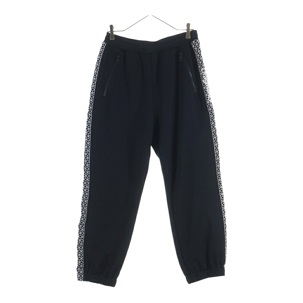 MONCLER(モンクレール) サイズ:XS Genius &times;FRAGMENT TRACK PANT F209U8H70010 トラックパンツ ブラック【中古】【程度B】【カラーブラック】【取扱店舗BRING福岡天神店】｜ブランド買取・販売　BRING