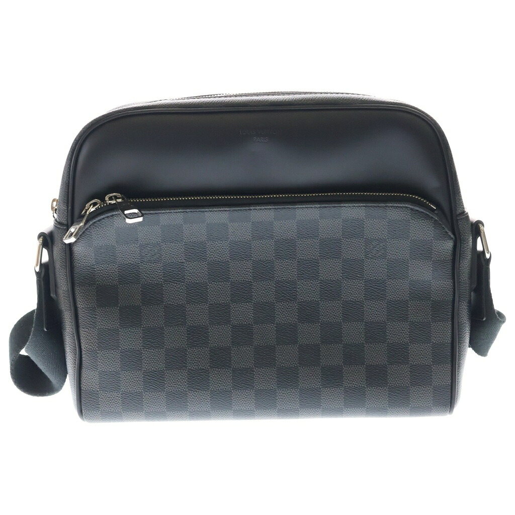 LOUIS VUITTON(ルイヴィトン) ダミエ グラフィット デイトンPM PVC レザー ショルダーバッグ ブラック N41408【中古】【程度B】【カラーブラック】【取扱店舗BRING札幌店】|ブランド買取・販売 BRING