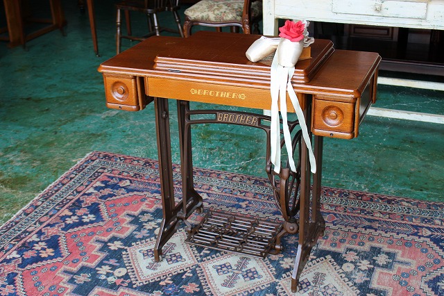 楽天市場】【ふるさと納税】楽天限定 【ミシン台をテーブルにリメイク