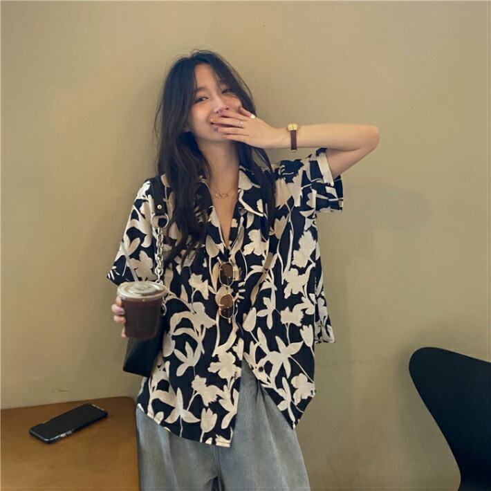 4825【タグ付き未使用】70s80sハワイ製アロハシャツ　開襟　花柄総柄 古着 ハワイ製 M D FASHION 総柄 ウクレレ 花柄 開襟シャツ