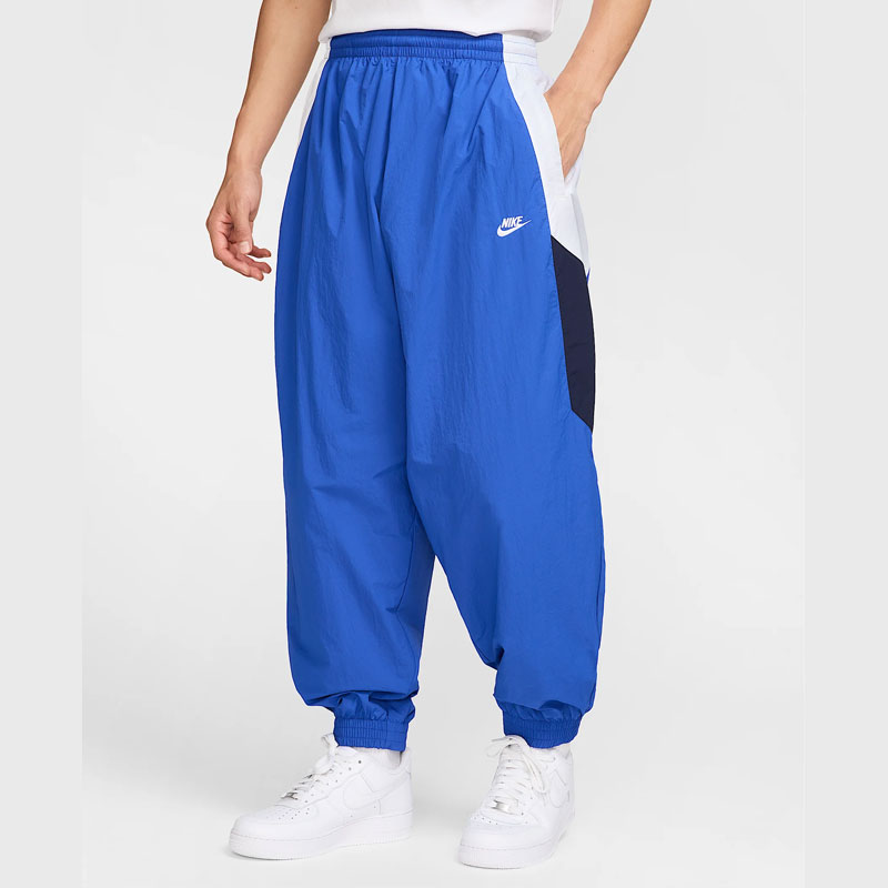 新品 ナイキ ランニング パンツ 8分丈 ビッグスウッシュ リフレクター 2XL 新品 ナイキ ランニング パンツ 8分丈 ビッグスウッシュ