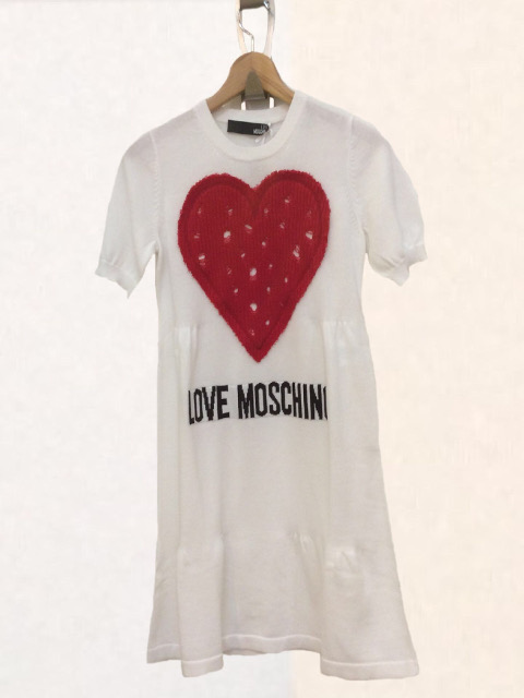 国内配送】 レディース 2022春夏 LOVE MOSCHINO ラブモスキーノ ハート