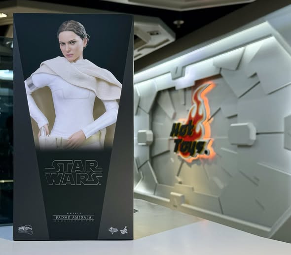 楽天市場】「新品・在庫」 ホットトイズMMS681 スター・ウォーズ