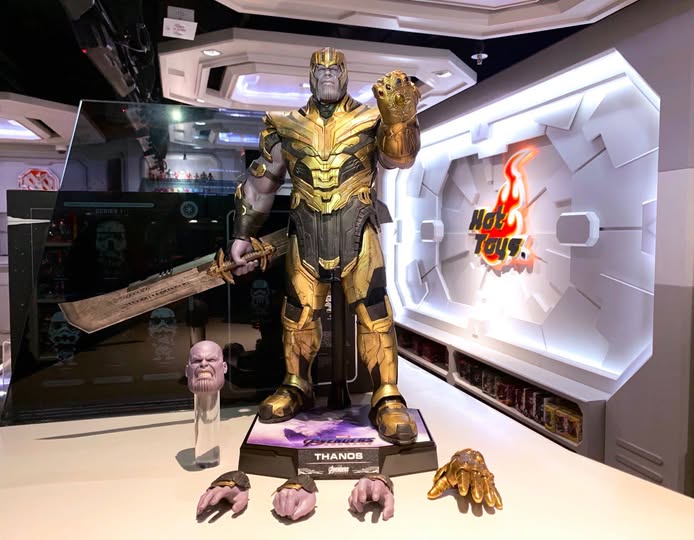 ホットトイズ MMS529 『アベンジャーズ／エンドゲーム』 サノス