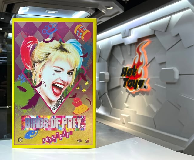 「新品・在庫」 Hottoys ホットトイズ　MMS565 『ハーレイ・クインの華麗なる覚醒 BIRDS OF PREY』ハーレイ・クイン（ゴールド・サロペット版）　1/6 スケールフィギュア　 Birds of Prey (and the Fantabulous Emancipation of One Harley Quinn) - Harley Quinn画像