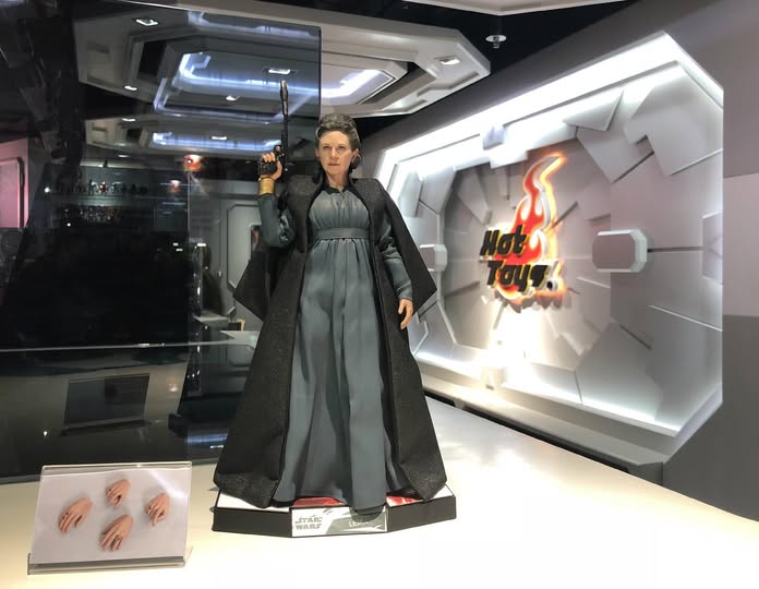 ホットトイズ レイアオーガナ 最後のジェダイMMS459 新品未開封 ホットトイズ MMS459 スター・ウォーズ 最後のジェダイ レイア