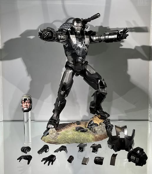 ホットトイズ MMS331D13 アイアンマン2 ウォーマシン［再生産