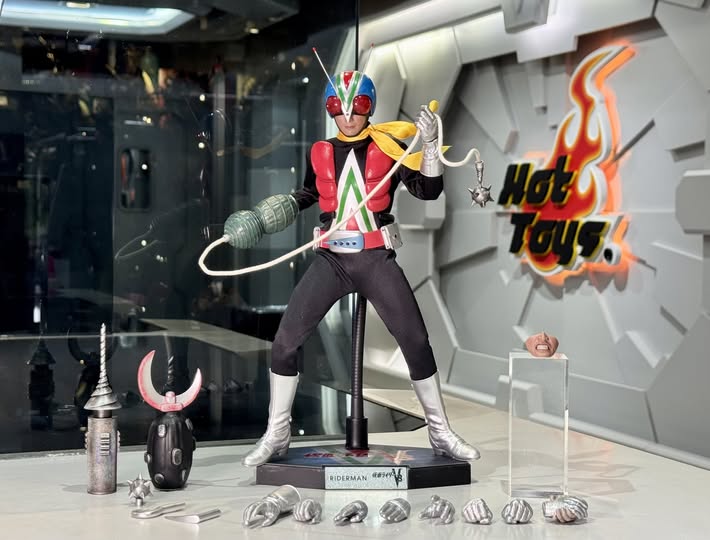 ホットトイズ TMS185『 仮面ライダーV3』ライダーマン 1/6 フィギュア