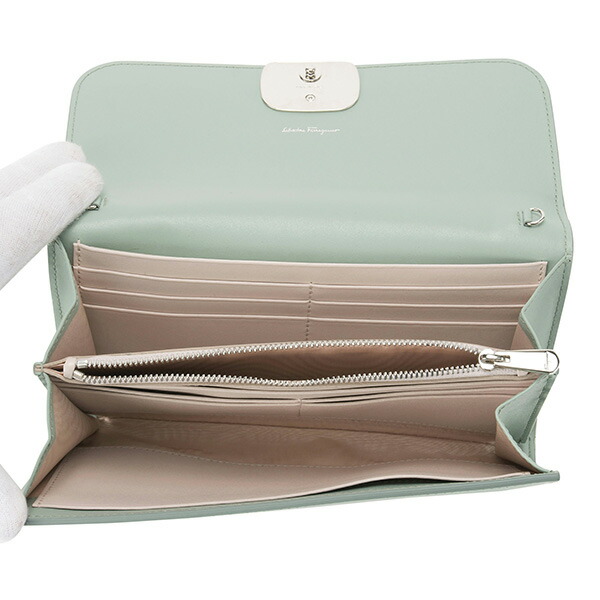 フェラガモ 長財布 FERRAGAMO 22D328 691682 財布 ヴァラ VARA ミニバッグ レディース OPAL(オパール) ペールブルー ボウ リボン ポシェット フェミニン【 】 フェラガモ 長財布 FERRAGAMO 22D328 691682 財布 ヴァラ VARA ミニバッグ レディース OPAL(オパール) ペールブルー ボウ リボン ポシェット フェミニン【 】