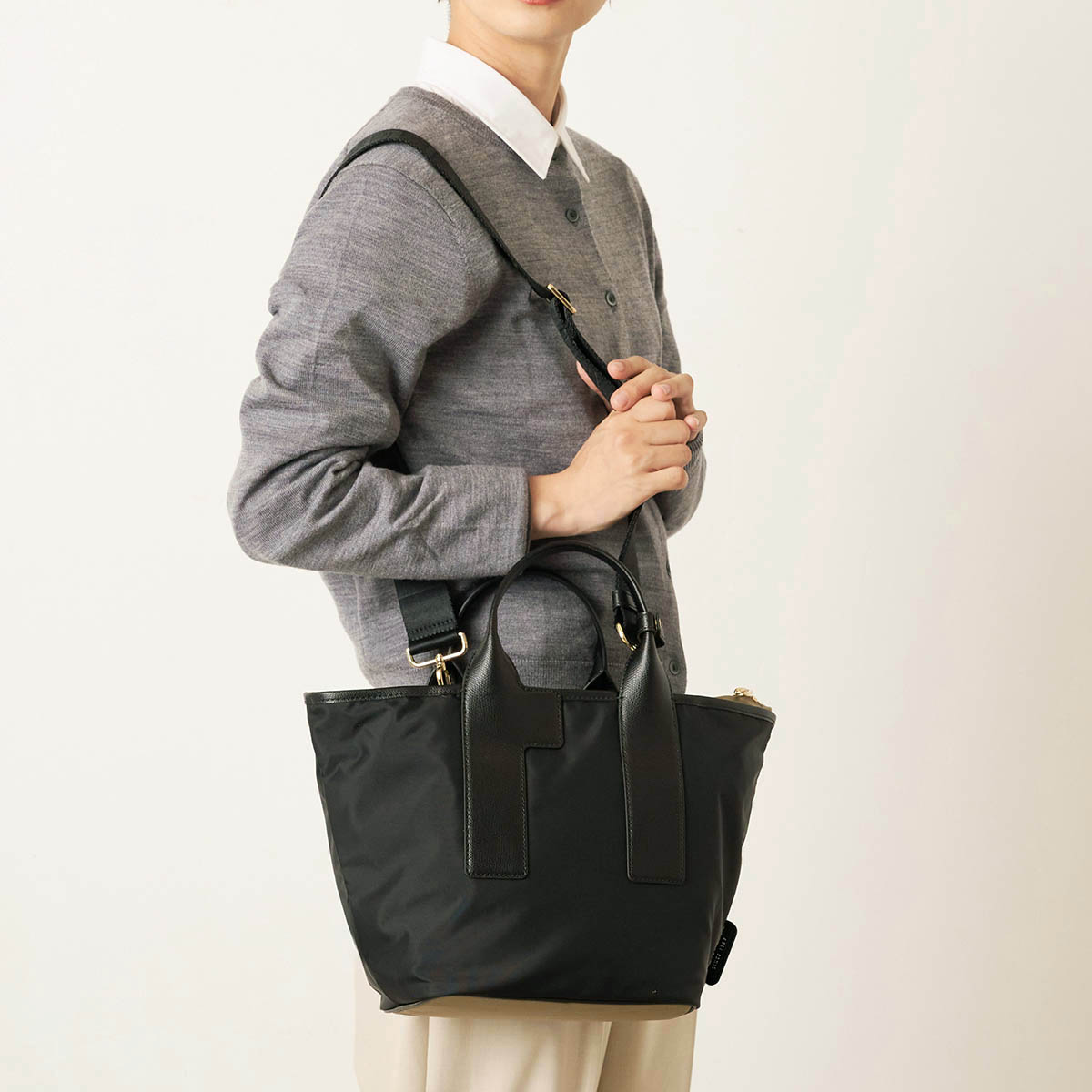 楽天市場】フルラ トートバッグ ショルダーバッグ ピューマ