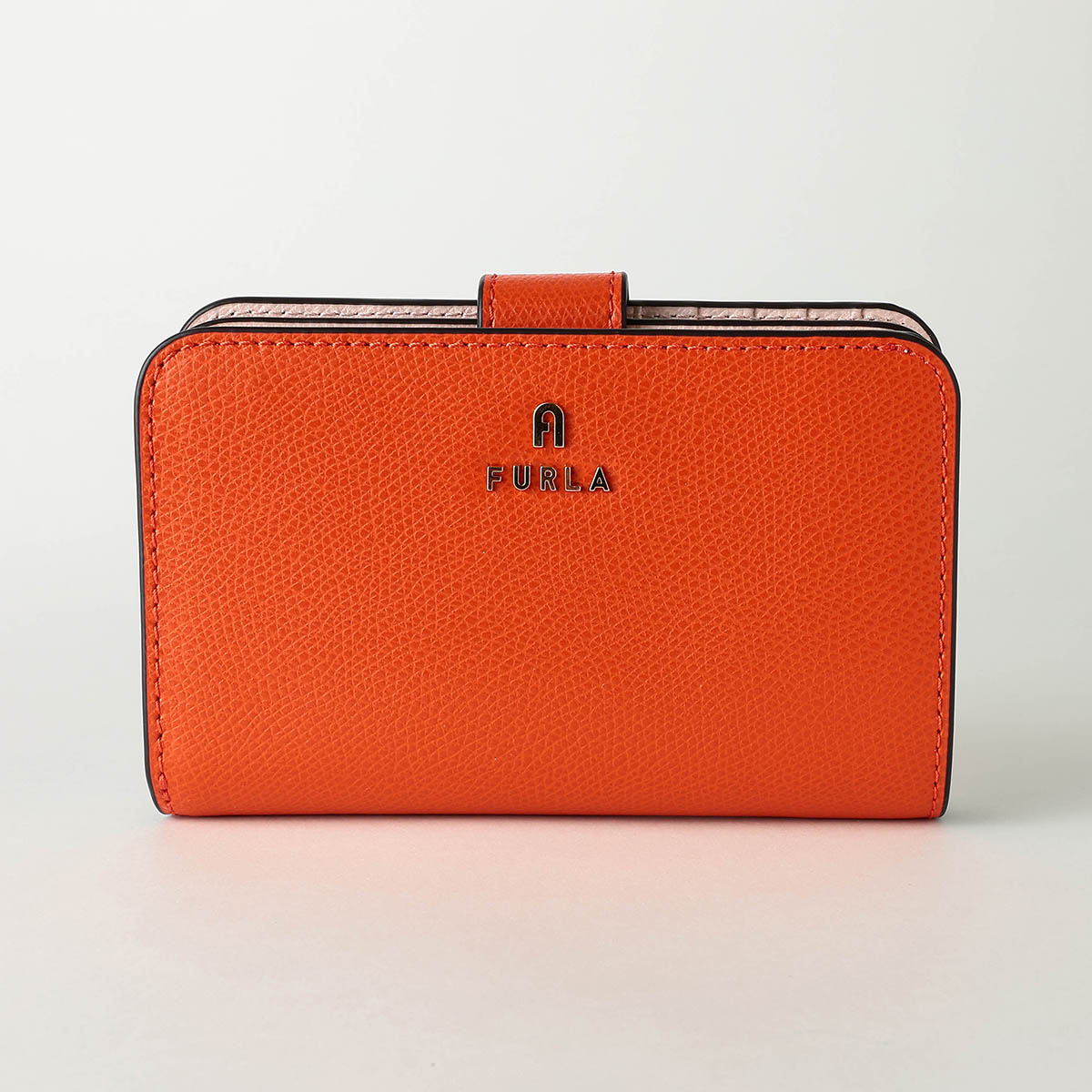 サマーセール！！ 新品 FURLA 二つ折り財布 オレンジ レザー 楽天市場】FURLA フルラ 二つ折り財布 小銭入付き WP00315