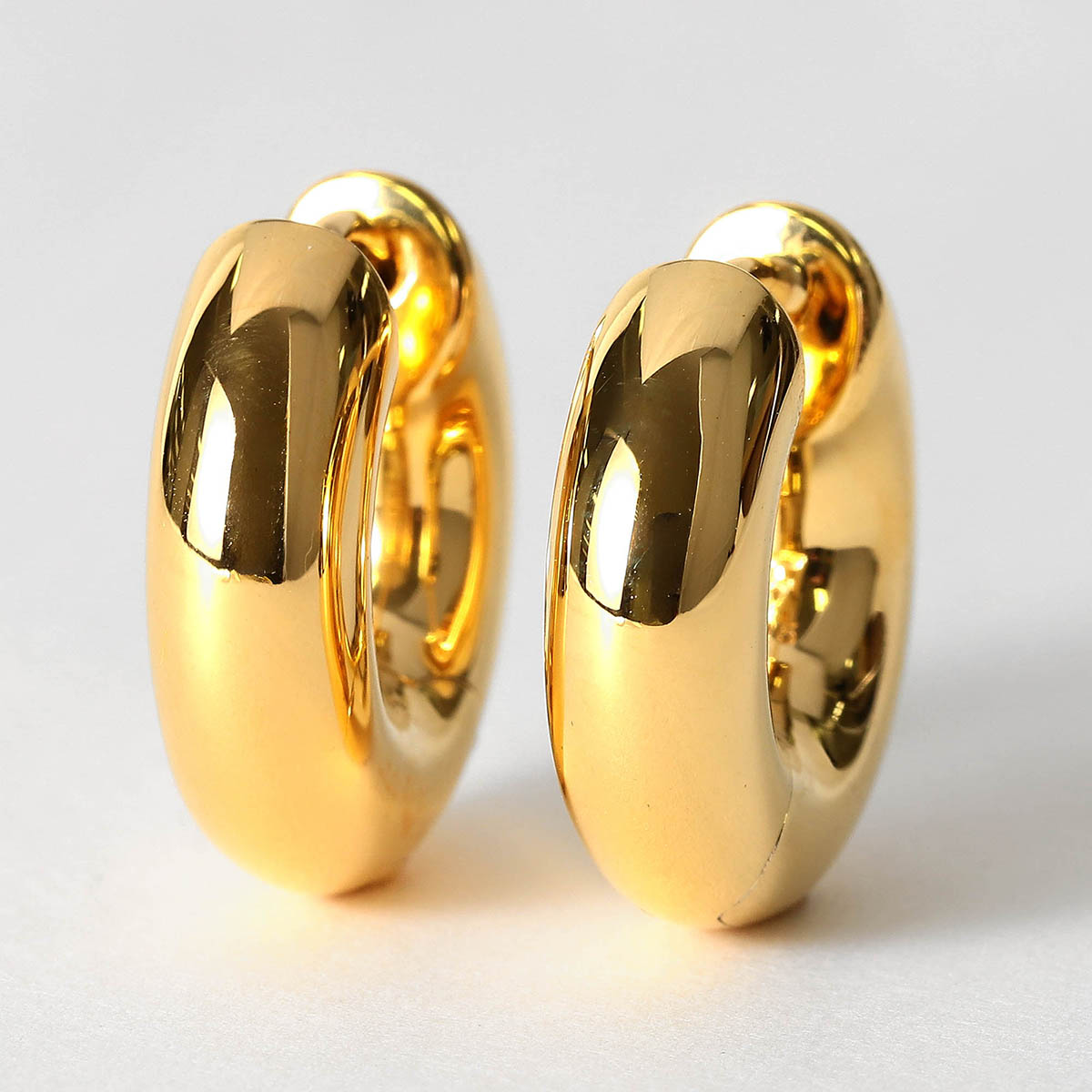 楽天市場】TOM WOOD トムウッド Chunky Hoops Medium Earrings 楽天市場】TOM WOOD トムウッド Chunky Hoops Medium Earrings