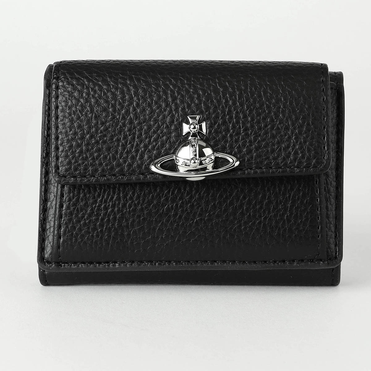 Vivienne Westwoodの付属品