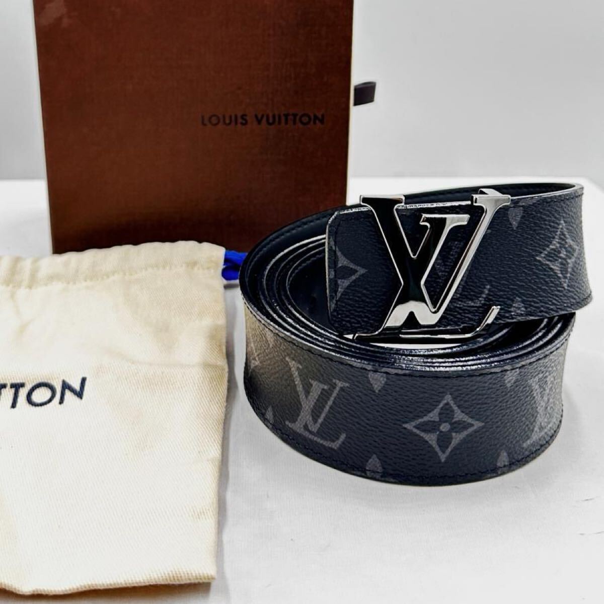 【中古】ルイ・ヴィトン LOUIS VUITTON 胴締め モノグラム 星食 帆布 胴締め LVかしら文字 120/48 M9043 メンズ 149056