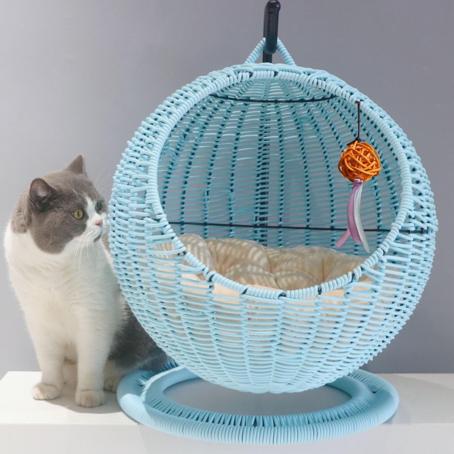 猫ベッド、ペットハンモック、自立型猫ハンモック、編み込み猫バスケット、半密閉型、オールシーズン対応、通気性、取り外し可能、洗える、天然素材使用、屋内でも屋外でも使用可能 ((クッション付き),高さ60直径46)｜BSマーケット