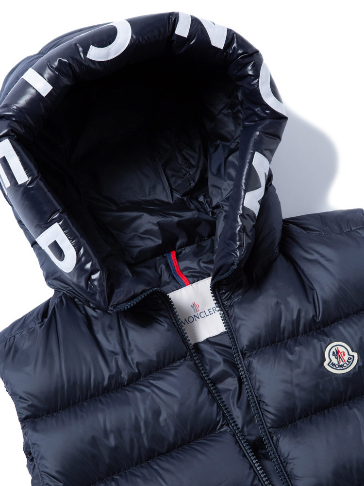 Moncler モンクレール フードロゴ フルジップ ダウンベスト Montreuilブランド メンズ 男性 アウター ベスト ジレ フード ダウン Mcmontreuil1 Soone It
