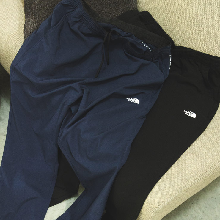 【新品】THE NORTH FACE トレーニングボトムス WSサイズ ネイビー 新品】THE NORTH FACE トレーニングボトムス WSサイズ ネイビー