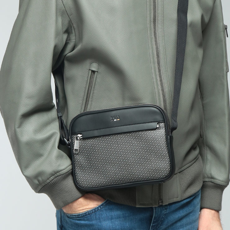 ヒューゴボス メンズ ショルダーバッグ HUGO BOSS ロゴ ジップ ボディバッグ HB50558196 ブランド バッグ 鞄 ブラック プレゼント ギフト｜大きいサイズのサカゼン