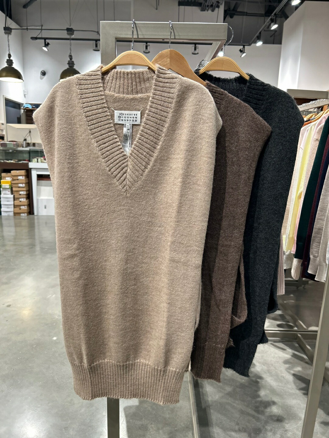 希少　マルタンマルジェラ6　中綿ベスト MM6 ダウンベスト アウター Maison Margiela(エムエムシックス