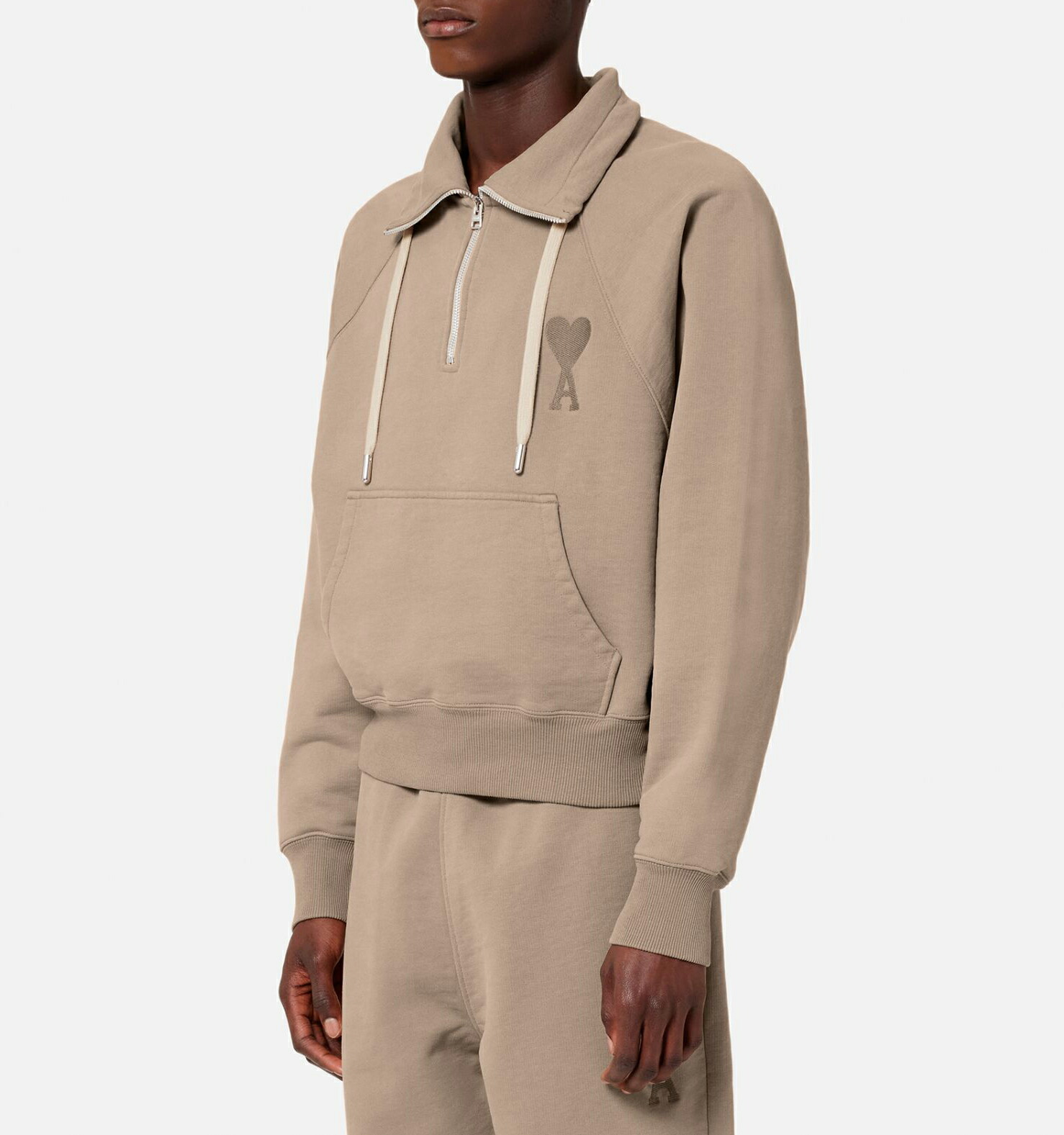 AMI PARIS｜アミパリス フリース ハーフジップ スウェットシャツ