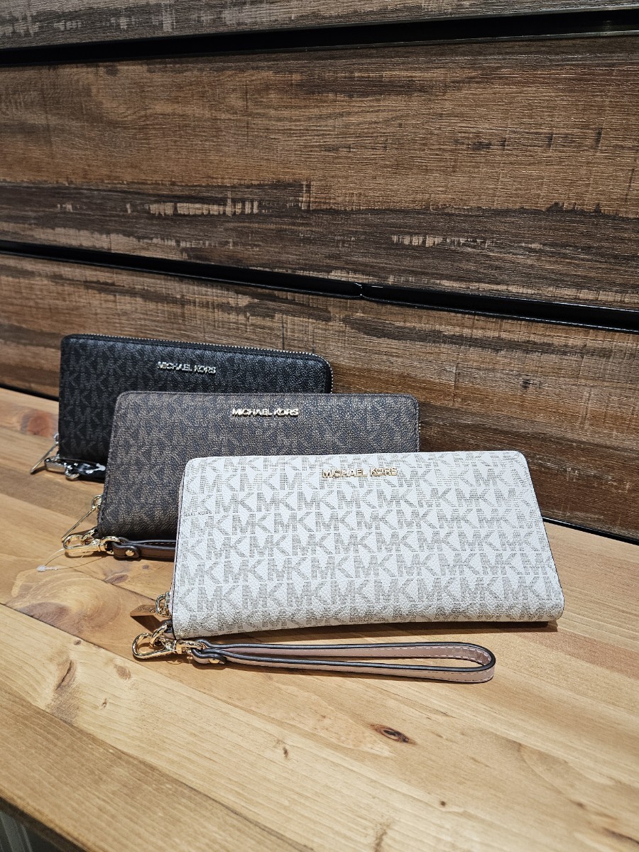 マイケルコース 長財布 35H8STVT3B-BLACK 楽天市場】マイケルコース MICHAEL KORS 財布 長財布 35H8STVT3B