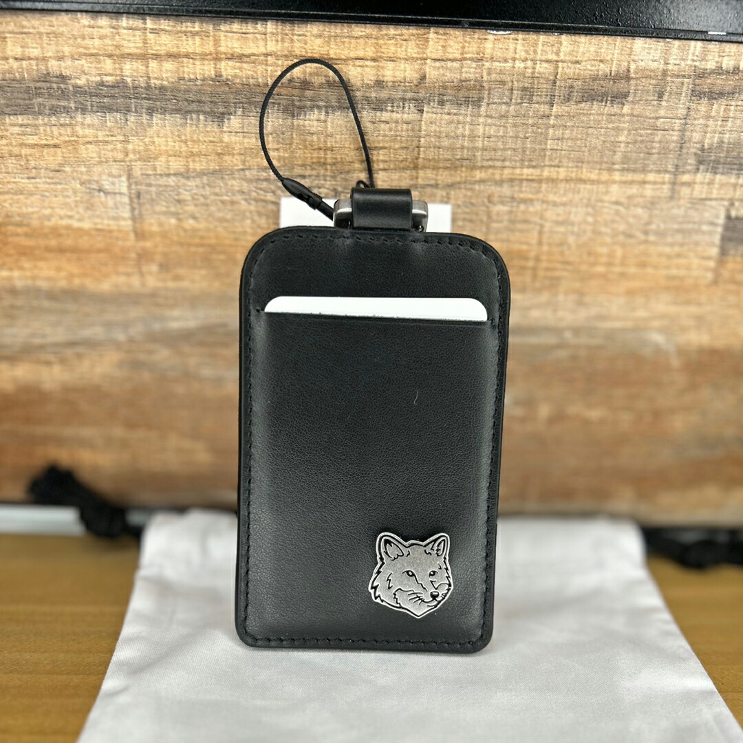 送料関税込■MAISON KITSUNE ストラップ付き カードホルダー■ MAISON KITSUNE] ストラップ付き カードホルダー☆関税込